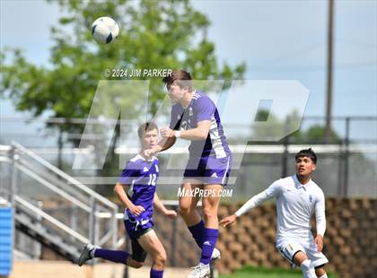 Thumbnail 2 in Boerne vs. San Elizario (UIL 4A Soccer Semifinal) photogallery.