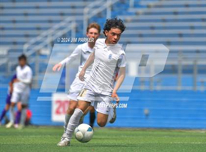 Thumbnail 1 in Boerne vs. San Elizario (UIL 4A Soccer Semifinal) photogallery.