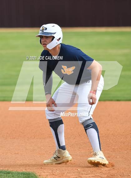 Thumbnail 2 in Davenport vs John Paul II (Comal Clash Tournament) photogallery.