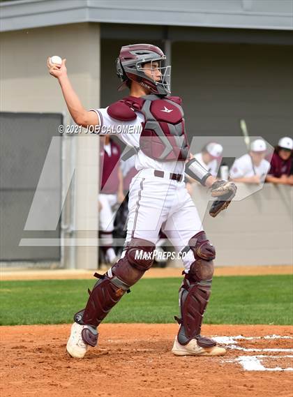 Thumbnail 3 in Davenport vs John Paul II (Comal Clash Tournament) photogallery.