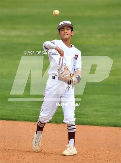 Thumbnail 3 in Davenport vs John Paul II (Comal Clash Tournament) photogallery.