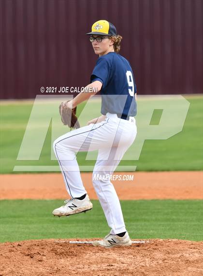Thumbnail 3 in Davenport vs John Paul II (Comal Clash Tournament) photogallery.