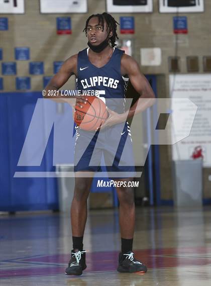 Thumbnail 1 in Xaverian vs Christ the King (CHSAA Spring Tournament) photogallery.
