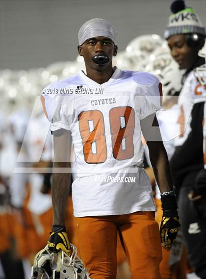 Thumbnail 1 in Orange Vista vs. Loara (CIF SS D13 Quarterfinal) photogallery.