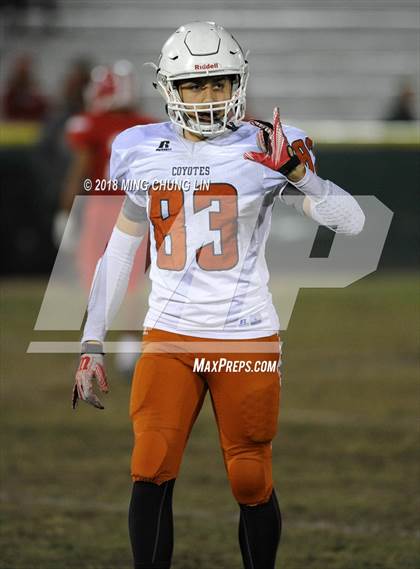 Thumbnail 1 in Orange Vista vs. Loara (CIF SS D13 Quarterfinal) photogallery.