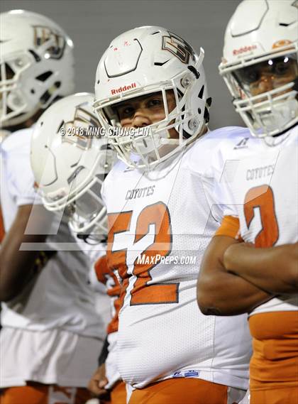 Thumbnail 2 in Orange Vista vs. Loara (CIF SS D13 Quarterfinal) photogallery.