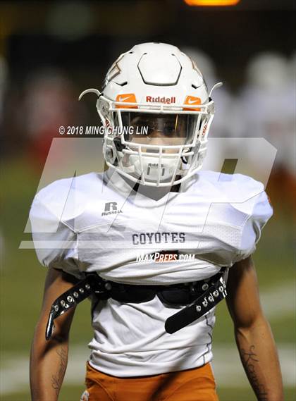 Thumbnail 1 in Orange Vista vs. Loara (CIF SS D13 Quarterfinal) photogallery.