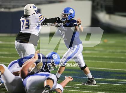 Thumbnail 2 in Rector vs. Spring Hill (AAA 8 Man Final) photogallery.