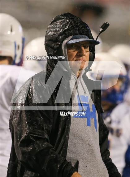 Thumbnail 1 in Rector vs. Spring Hill (AAA 8 Man Final) photogallery.