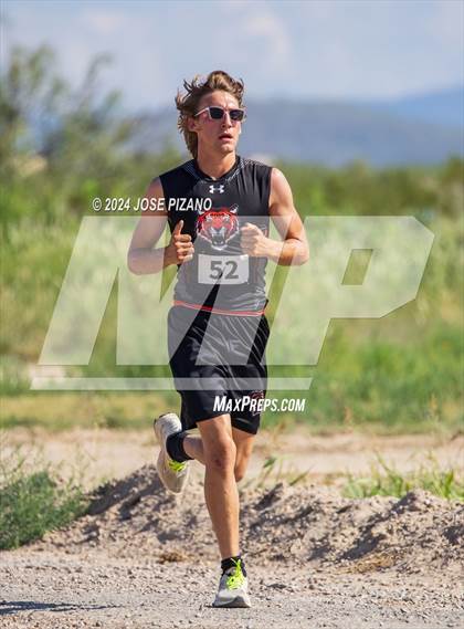 Thumbnail 2 in Alamogordo Cross Country Meet photogallery.