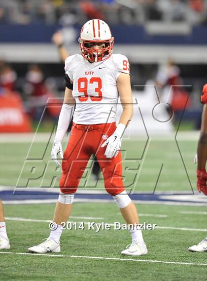 Thumbnail 2 in Cedar Hill vs. Katy (UIL 6A Division 2 Final) photogallery.