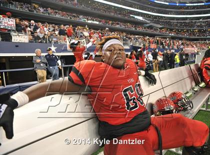 Thumbnail 3 in Cedar Hill vs. Katy (UIL 6A Division 2 Final) photogallery.