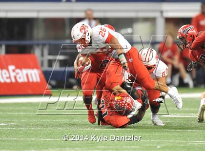 Thumbnail 1 in Cedar Hill vs. Katy (UIL 6A Division 2 Final) photogallery.