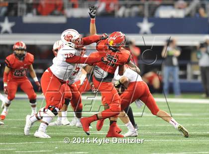 Thumbnail 1 in Cedar Hill vs. Katy (UIL 6A Division 2 Final) photogallery.