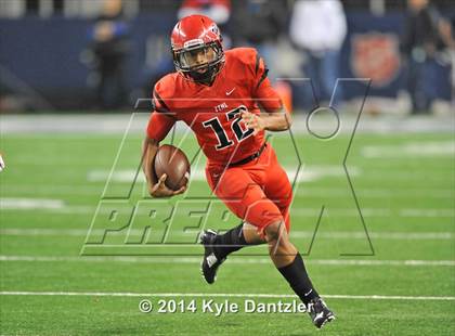 Thumbnail 2 in Cedar Hill vs. Katy (UIL 6A Division 2 Final) photogallery.