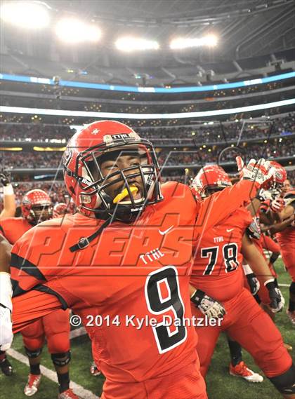 Thumbnail 1 in Cedar Hill vs. Katy (UIL 6A Division 2 Final) photogallery.