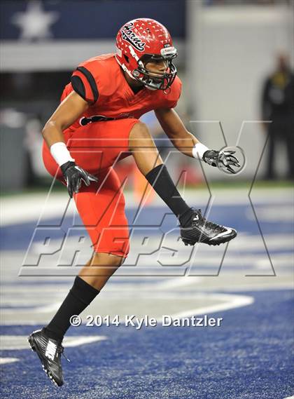 Thumbnail 3 in Cedar Hill vs. Katy (UIL 6A Division 2 Final) photogallery.