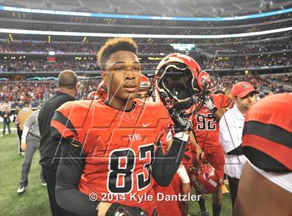 Thumbnail 3 in Cedar Hill vs. Katy (UIL 6A Division 2 Final) photogallery.