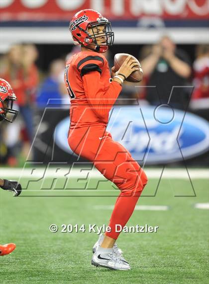 Thumbnail 3 in Cedar Hill vs. Katy (UIL 6A Division 2 Final) photogallery.