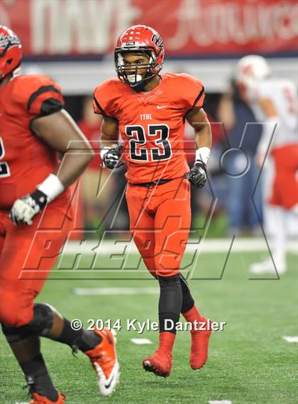 Thumbnail 1 in Cedar Hill vs. Katy (UIL 6A Division 2 Final) photogallery.