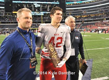 Thumbnail 3 in Cedar Hill vs. Katy (UIL 6A Division 2 Final) photogallery.