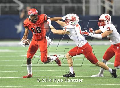 Thumbnail 3 in Cedar Hill vs. Katy (UIL 6A Division 2 Final) photogallery.