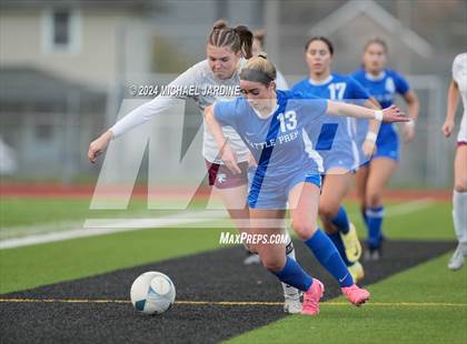 Thumbnail 3 in Seattle Prep vs Mt. Spokane (WIAA 3A Semifinal) photogallery.