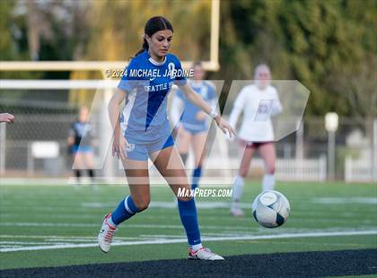 Thumbnail 1 in Seattle Prep vs Mt. Spokane (WIAA 3A Semifinal) photogallery.