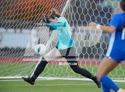 Thumbnail 3 in Seattle Prep vs Mt. Spokane (WIAA 3A Semifinal) photogallery.