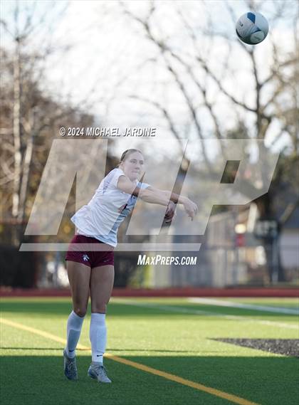 Thumbnail 2 in Seattle Prep vs Mt. Spokane (WIAA 3A Semifinal) photogallery.