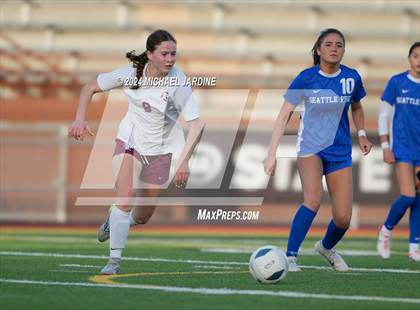 Thumbnail 3 in Seattle Prep vs Mt. Spokane (WIAA 3A Semifinal) photogallery.