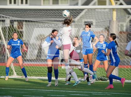 Thumbnail 2 in Seattle Prep vs Mt. Spokane (WIAA 3A Semifinal) photogallery.