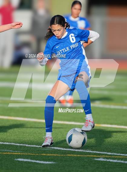 Thumbnail 3 in Seattle Prep vs Mt. Spokane (WIAA 3A Semifinal) photogallery.