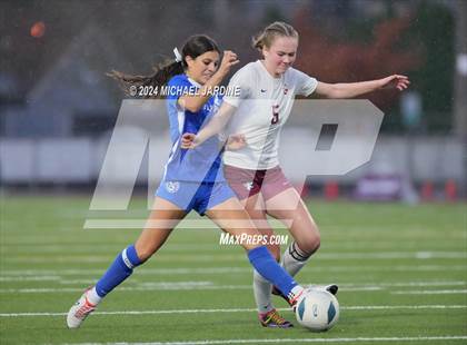 Thumbnail 3 in Seattle Prep vs Mt. Spokane (WIAA 3A Semifinal) photogallery.