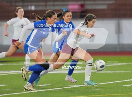 Thumbnail 1 in Seattle Prep vs Mt. Spokane (WIAA 3A Semifinal) photogallery.