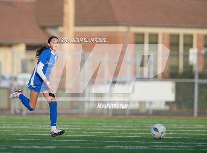Thumbnail 3 in Seattle Prep vs Mt. Spokane (WIAA 3A Semifinal) photogallery.