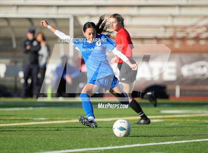 Thumbnail 2 in Seattle Prep vs Mt. Spokane (WIAA 3A Semifinal) photogallery.
