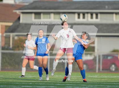 Thumbnail 2 in Seattle Prep vs Mt. Spokane (WIAA 3A Semifinal) photogallery.