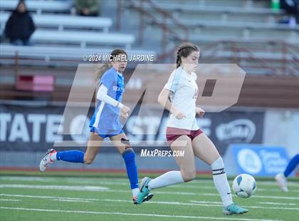 Thumbnail 2 in Seattle Prep vs Mt. Spokane (WIAA 3A Semifinal) photogallery.