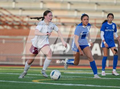 Thumbnail 2 in Seattle Prep vs Mt. Spokane (WIAA 3A Semifinal) photogallery.