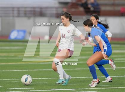 Thumbnail 1 in Seattle Prep vs Mt. Spokane (WIAA 3A Semifinal) photogallery.