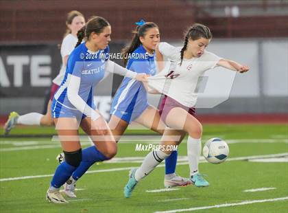 Thumbnail 3 in Seattle Prep vs Mt. Spokane (WIAA 3A Semifinal) photogallery.