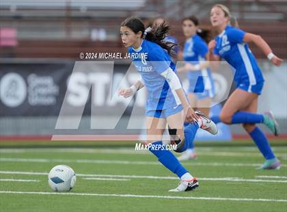 Thumbnail 1 in Seattle Prep vs Mt. Spokane (WIAA 3A Semifinal) photogallery.