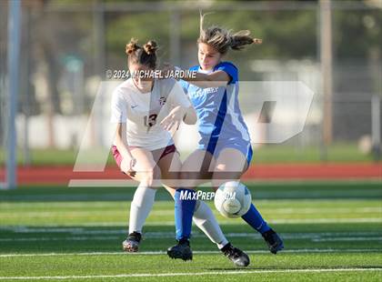 Thumbnail 2 in Seattle Prep vs Mt. Spokane (WIAA 3A Semifinal) photogallery.
