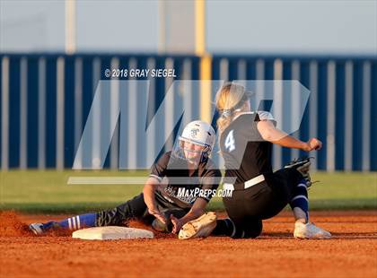 Thumbnail 3 in Deer Creek vs. Choctaw photogallery.