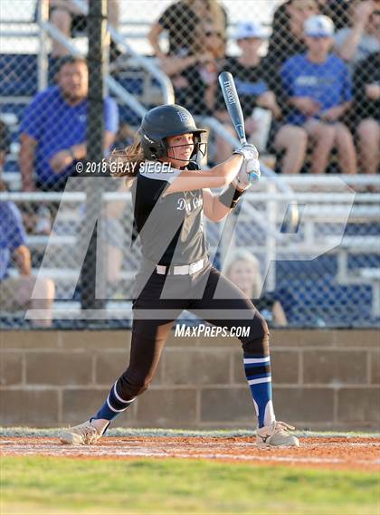 Thumbnail 2 in Deer Creek vs. Choctaw photogallery.