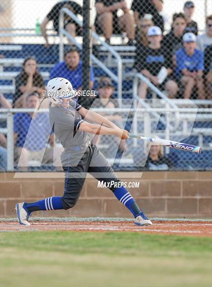 Thumbnail 2 in Deer Creek vs. Choctaw photogallery.