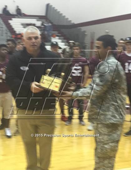 Thumbnail 2 in Ennis TOC Ceremony photogallery.