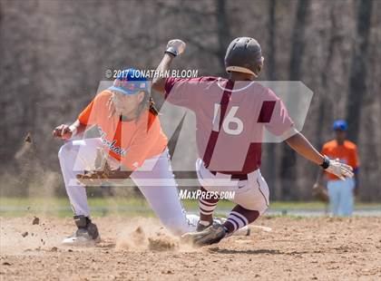 Thumbnail 3 in Bloomfield @ Windsor photogallery.