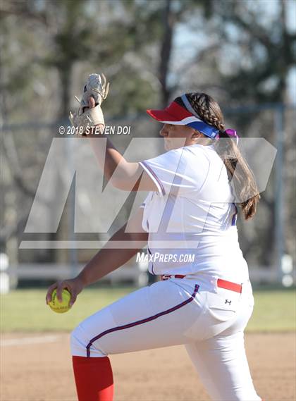 Thumbnail 3 in Los Altos vs. Norco (Dana Housley Memorial Tournament) photogallery.
